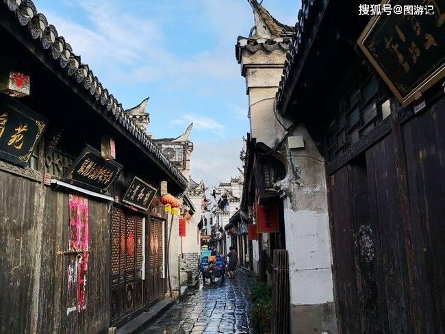 年味浓 一“厢”难求 西安年夜饭预定火爆